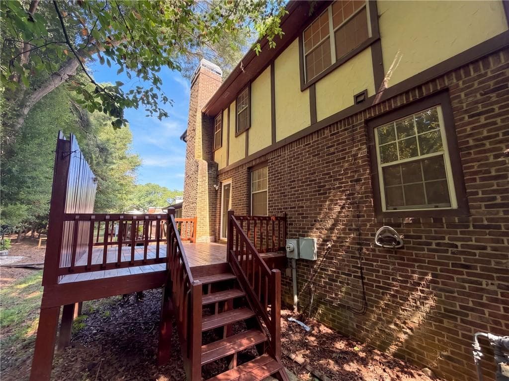 2 bedroom, 2 bathroom, 1,921 sq ft townhouse under contract at 17 Dover Trail, Peachtree City, GA 30269 — photo 5
