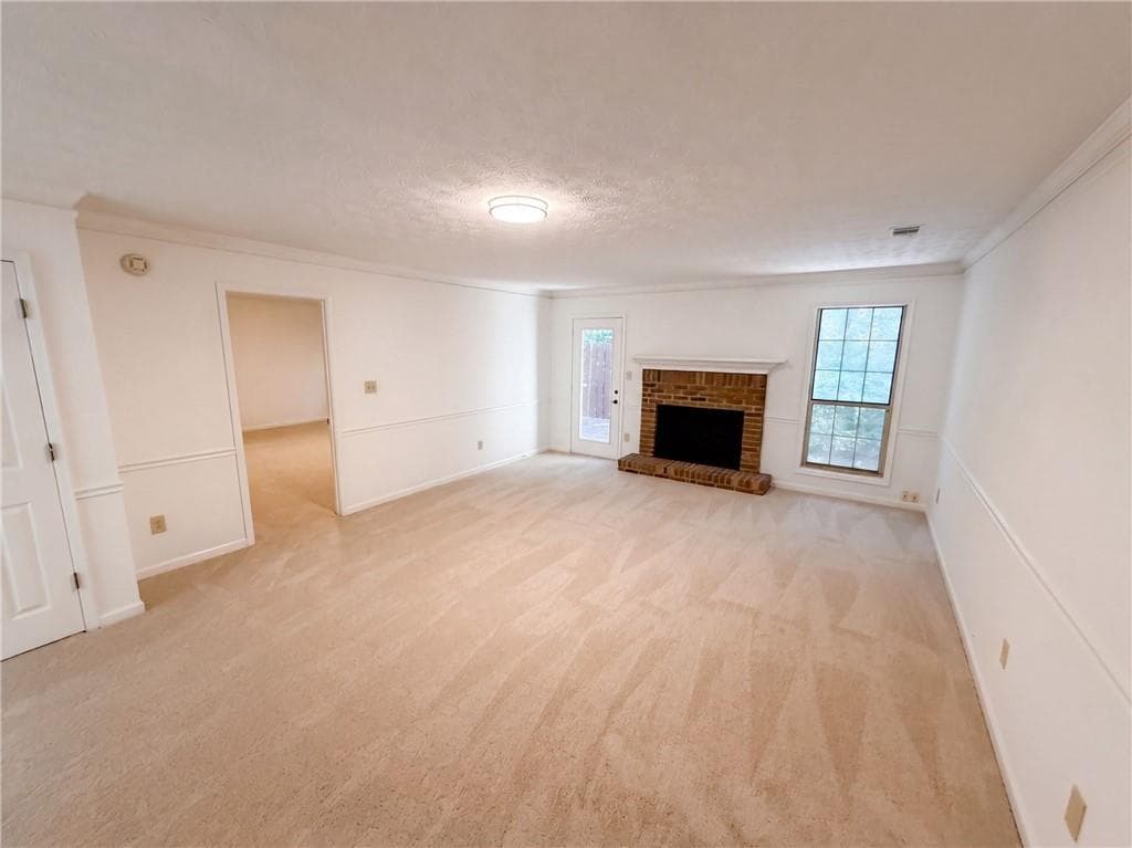 2 bedroom, 2 bathroom, 1,921 sq ft townhouse under contract at 17 Dover Trail, Peachtree City, GA 30269 — photo 8
