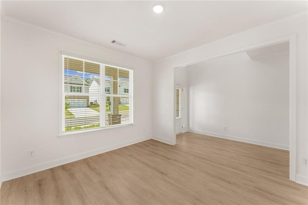 4 bedroom, 3 bathroom, 2,626 sq ft single family residence for sale at 7371 Rocklin Lane, Flowery Branch, GA 30542 — photo 4