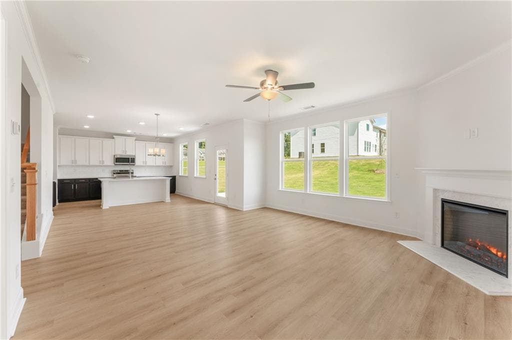 4 bedroom, 3 bathroom, 2,626 sq ft single family residence for sale at 7371 Rocklin Lane, Flowery Branch, GA 30542 — photo 7
