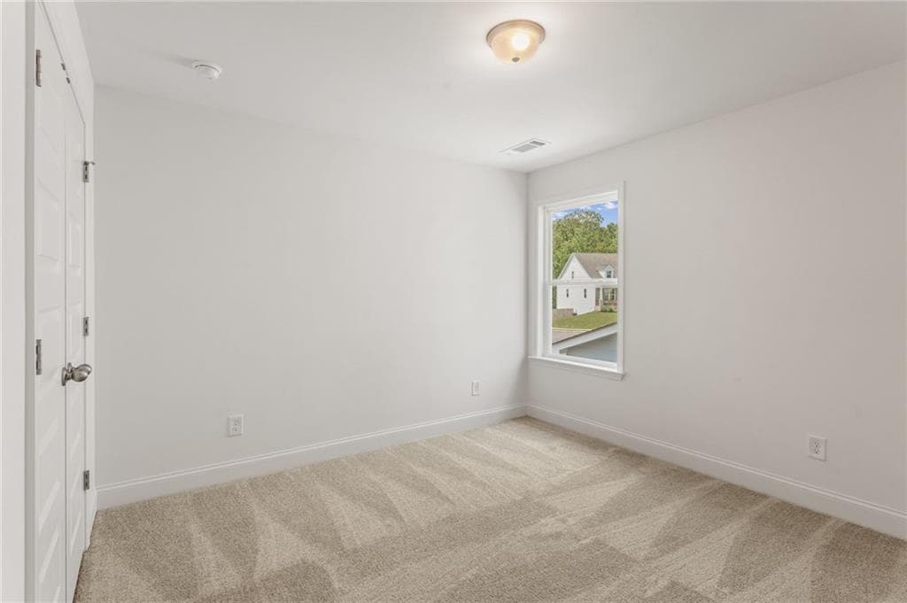 4 bedroom, 3 bathroom, 2,626 sq ft single family residence for sale at 7371 Rocklin Lane, Flowery Branch, GA 30542 — photo 10