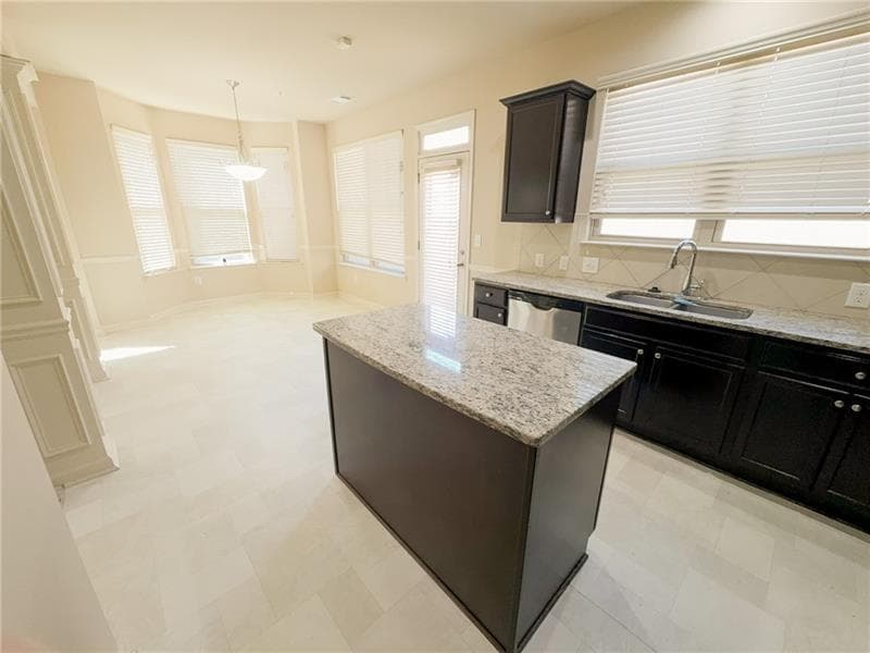3 bedroom, 3 bathroom, 2,292 sq ft townhouse for rent at 6265 Story Circle, Norcross, GA 30093 for $2,295 a month — photo 8
