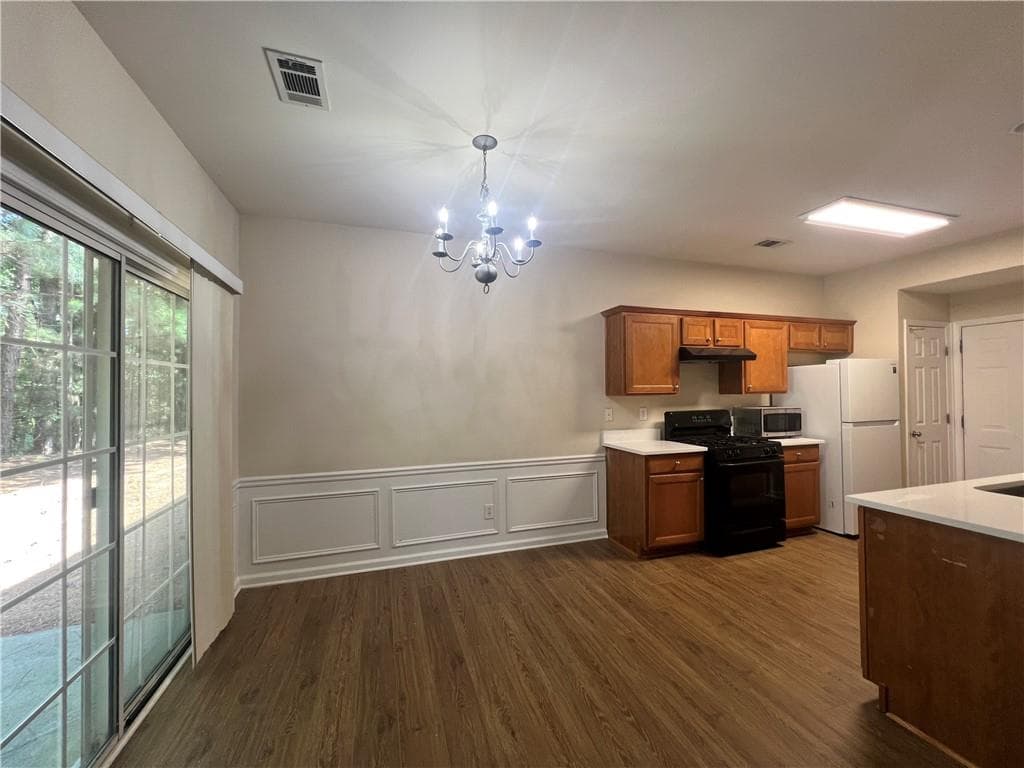 3 bedroom, 3 bathroom, 1,715 sq ft townhouse for rent at 3051 Hartright Bend Court, Duluth, GA 30096 for $2,300 a month — photo 4