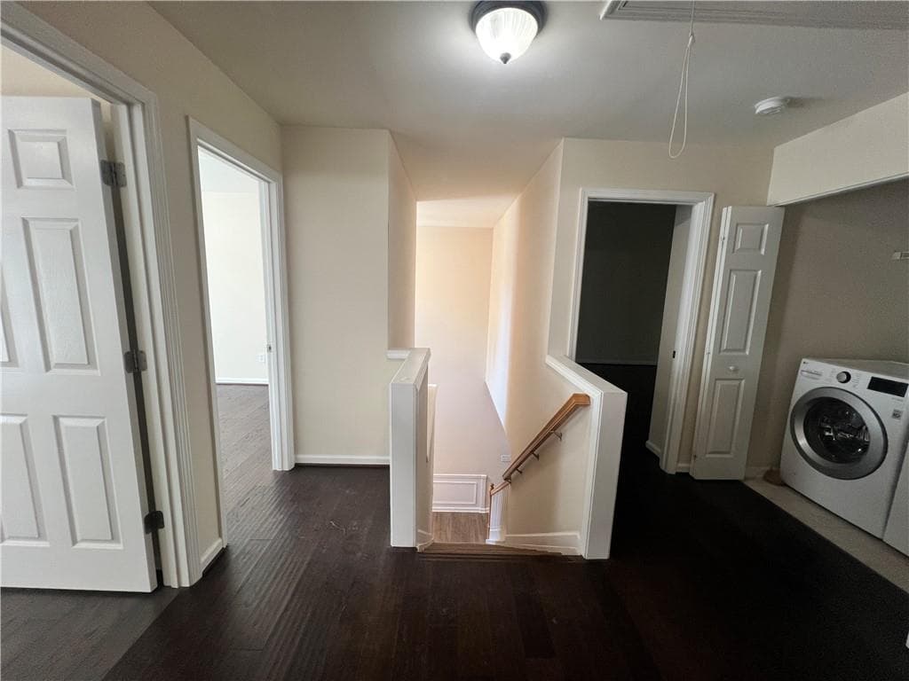 3 bedroom, 3 bathroom, 1,715 sq ft townhouse for rent at 3051 Hartright Bend Court, Duluth, GA 30096 for $2,300 a month — photo 9