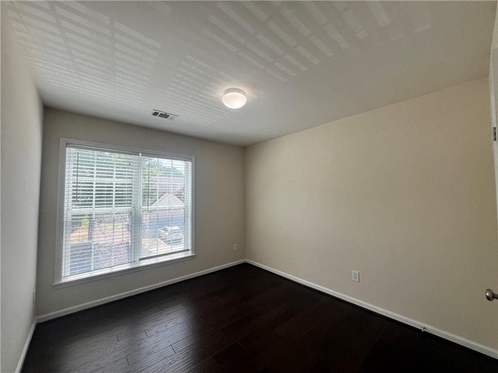 3 bedroom, 3 bathroom, 1,715 sq ft townhouse for rent at 3051 Hartright Bend Court, Duluth, GA 30096 for $2,300 a month — photo 10