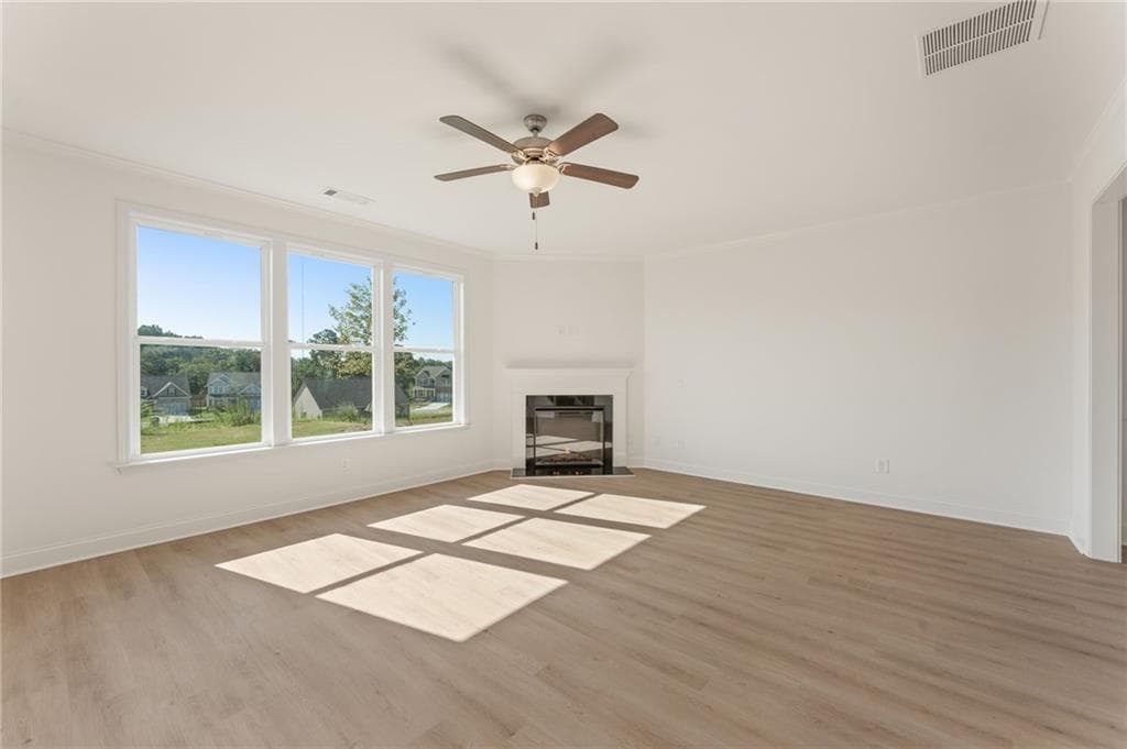 4 bedroom, 3 bathroom, 2,626 sq ft single family residence for sale at 7224 Millbrae Walk, Flowery Branch, GA 30542 — photo 7