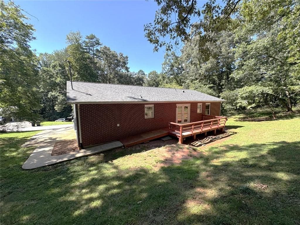 3 bedroom, 2 bathroom, 1,290 sq ft single family residence for rent at 122 Kenimer Circle, Dahlonega, GA 30533 for $1,600 a month — photo 4