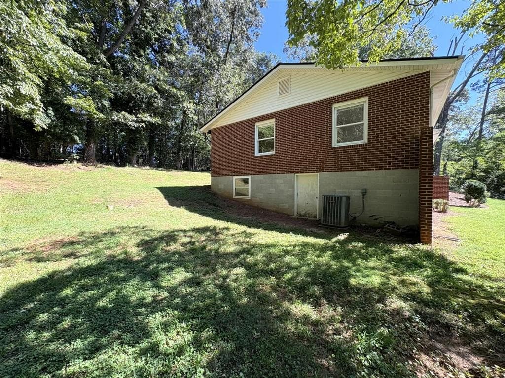 3 bedroom, 2 bathroom, 1,290 sq ft single family residence for rent at 122 Kenimer Circle, Dahlonega, GA 30533 for $1,600 a month — photo 8