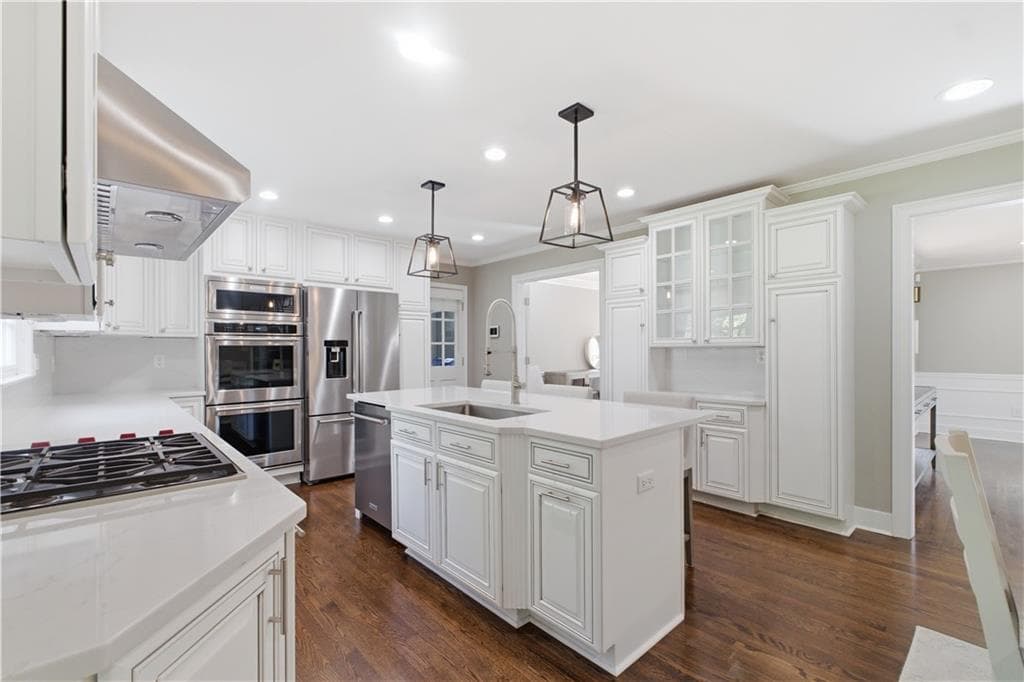 6 bedroom, 4 bathroom, 5,129 sq ft single family residence under contract at 1772 Tilling Way, Stone Mountain, GA 30087 — photo 5