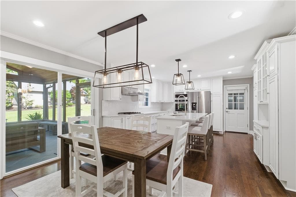 6 bedroom, 4 bathroom, 5,129 sq ft single family residence under contract at 1772 Tilling Way, Stone Mountain, GA 30087 — photo 8