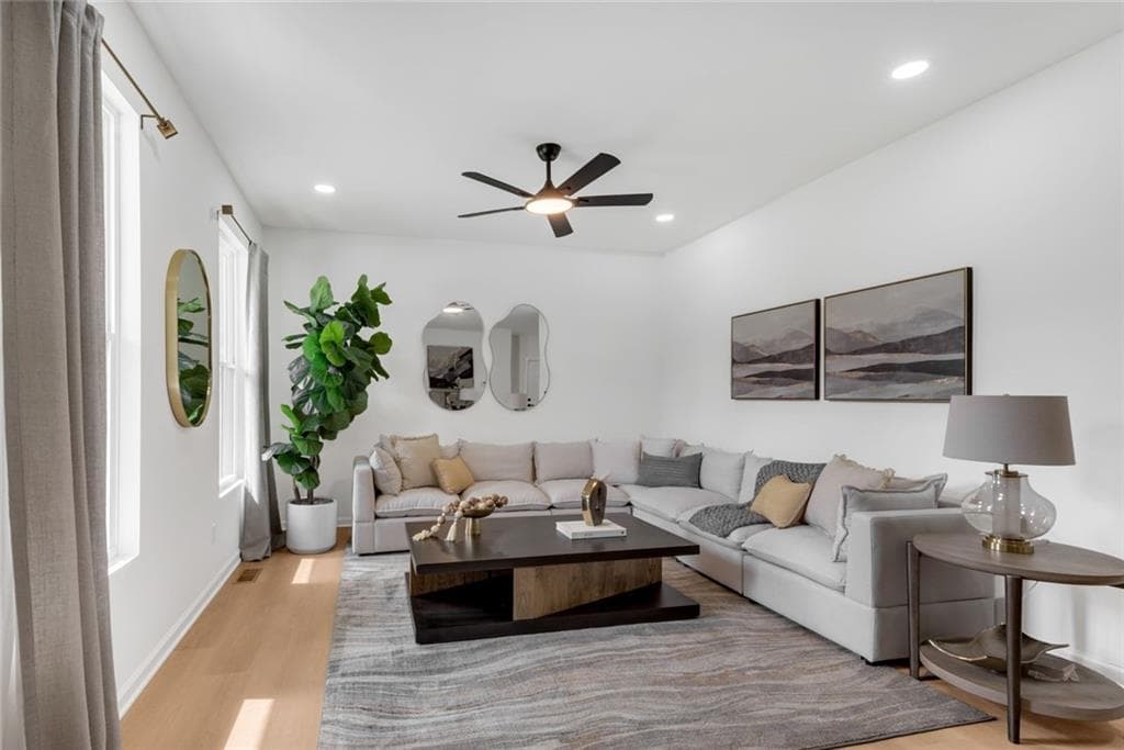 4 bedroom, 3 bathroom, 2,884 sq ft single family residence for sale at 3408 Ashford Loop, Ellenwood, GA 30294 — photo 5