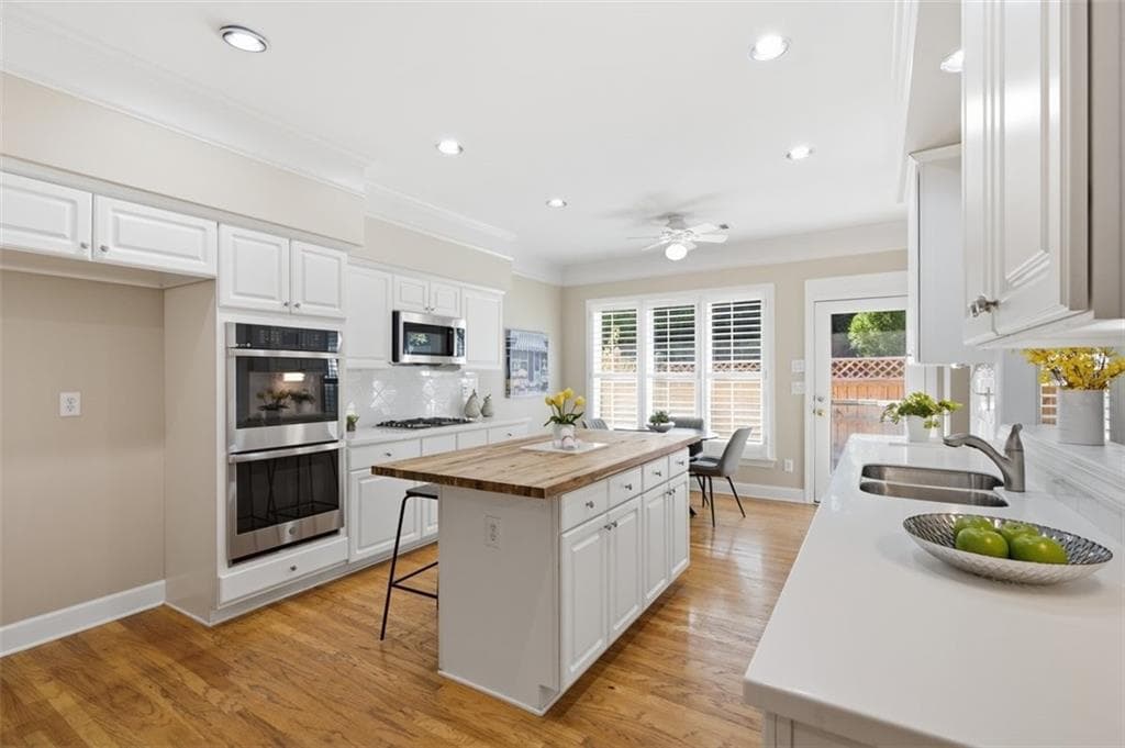 3 bedroom, 3 bathroom townhouse for sale at 2311 Ventana Crossing 50, Marietta, GA 30062 — photo 2