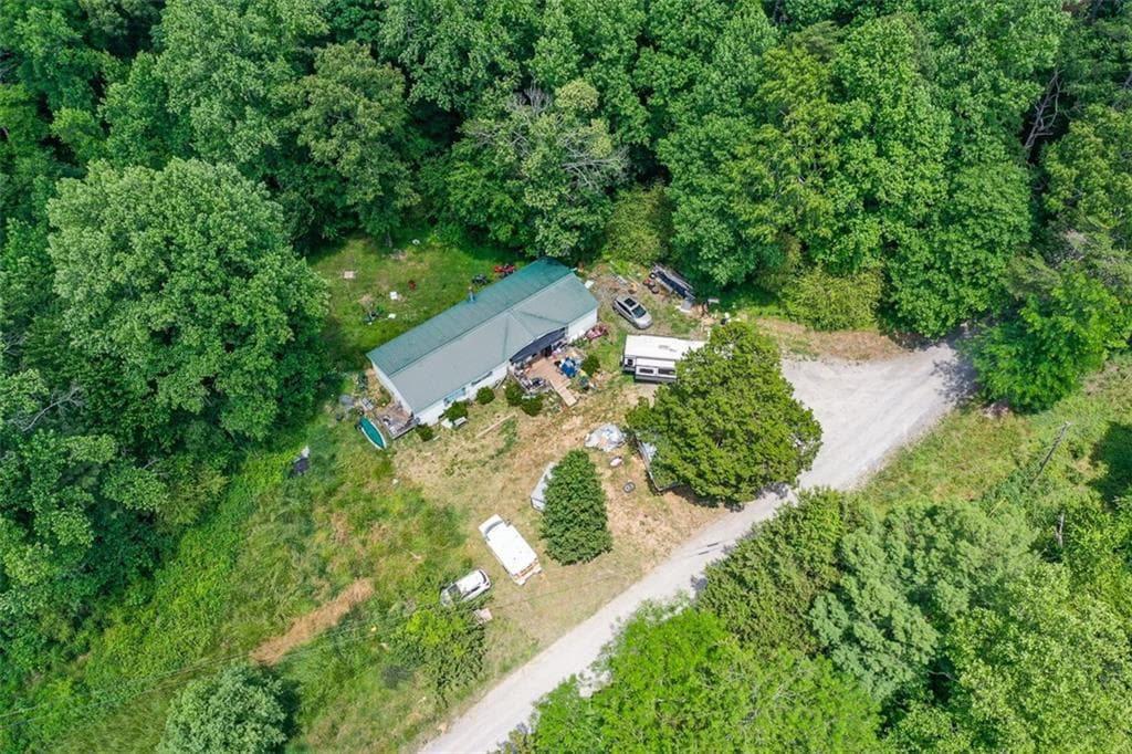 3 bedroom, 3 bathroom, 1,848 sq ft single family residence for sale at 1010 Painter Road, Talking Rock, GA 30175