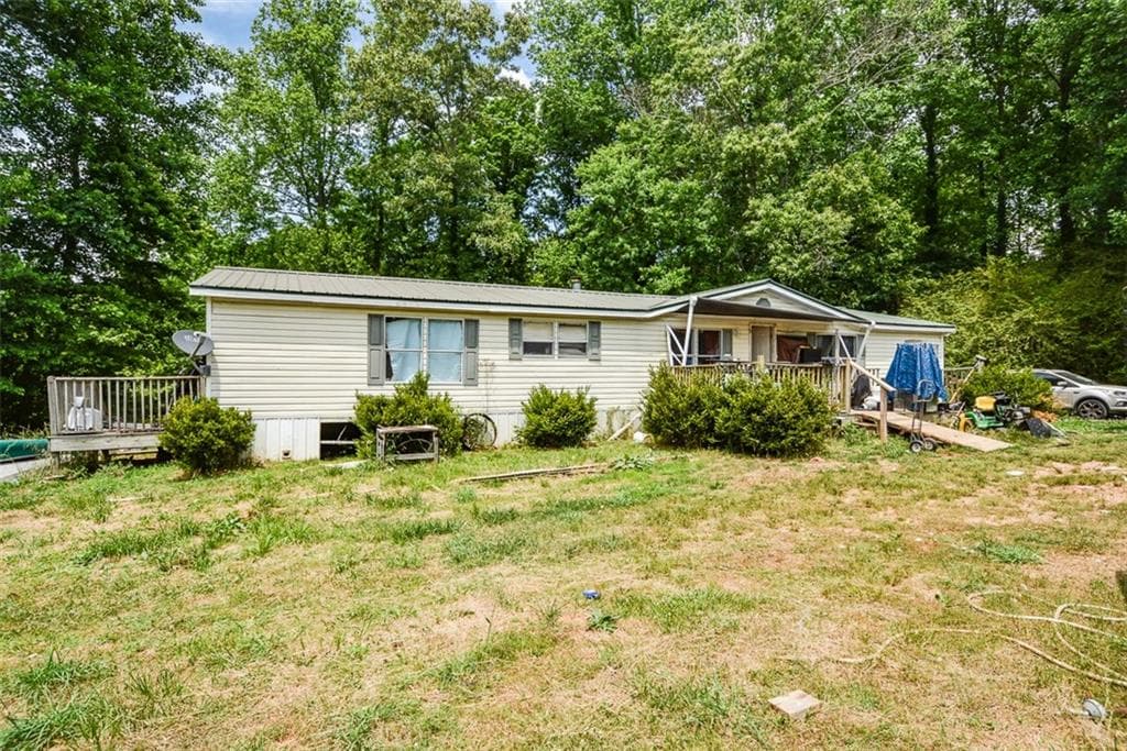 3 bedroom, 3 bathroom, 1,848 sq ft single family residence under contract at 1010 Painter Road, Talking Rock, GA 30175 — photo 3