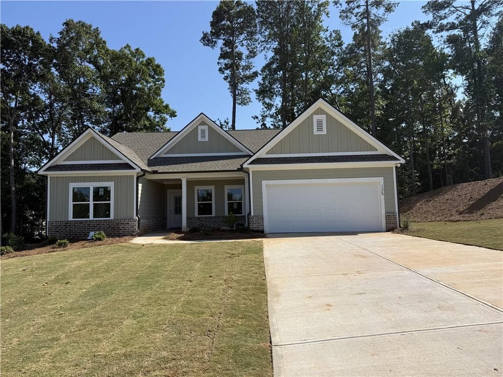 4 bedroom, 3 bathroom, 2,188 sq ft single family residence for sale at 125 FAIRWINDS Drive, Covington, GA 30016