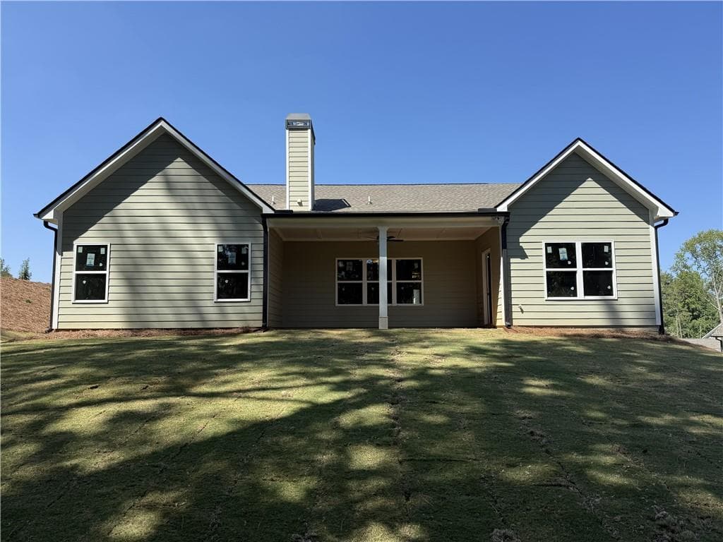 4 bedroom, 3 bathroom, 2,188 sq ft single family residence for sale at 125 FAIRWINDS Drive, Covington, GA 30016 — photo 2