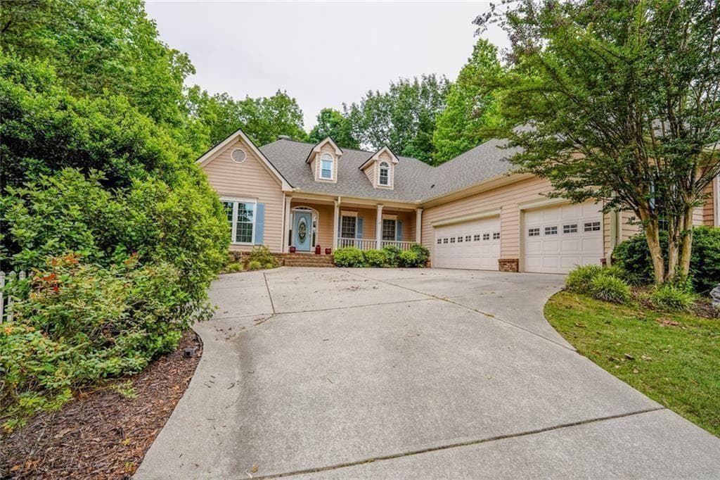 4 bedroom, 3 bathroom, 4,557 sq ft single family residence under contract at 4459 N Gate Drive, Gainesville, GA 30506