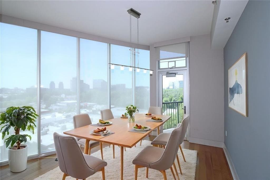 2 bedroom, 2 bathroom, 444 sq ft condominium under contract at 4561 Olde Perimeter Way 1002, Dunwoody, GA 30346 — photo 3