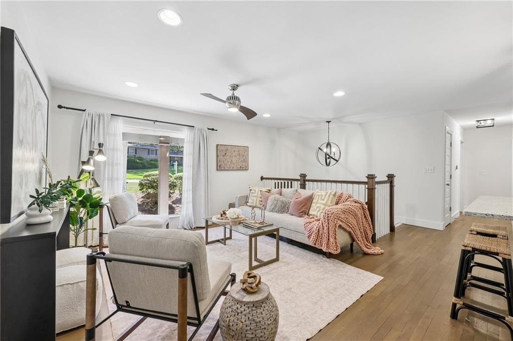 3 bedroom, 3 bathroom, 1,906 sq ft single family residence for sale at 3900 Captain Drive, Atlanta, GA 30341 — photo 3