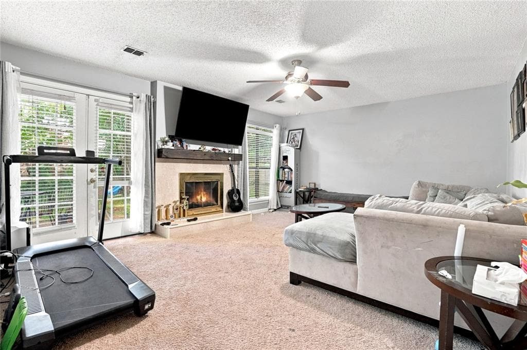 3 bedroom, 3 bathroom, 1,966 sq ft single family residence for sale at 1301 Sweet Woods Drive, Lawrenceville, GA 30044 — photo 3