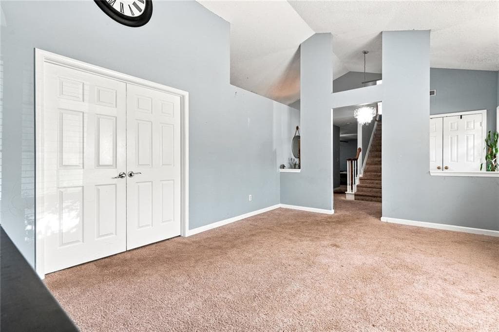 3 bedroom, 3 bathroom, 1,966 sq ft single family residence for sale at 1301 Sweet Woods Drive, Lawrenceville, GA 30044 — photo 4