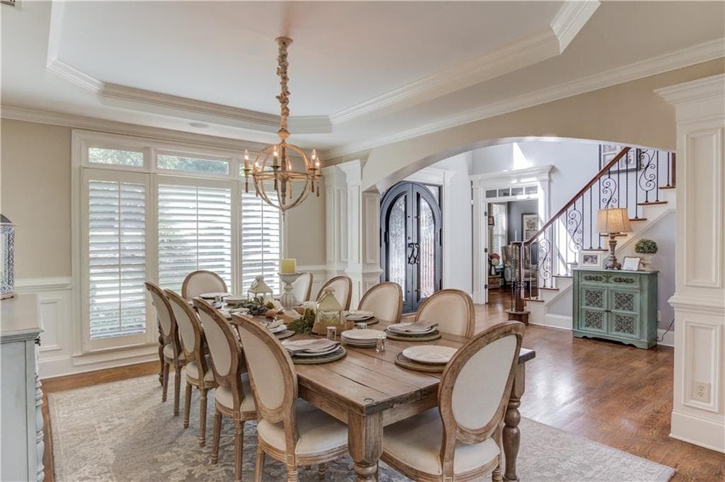 5 bedroom, 5 bathroom, 6,129 sq ft single family residence for sale at 4768 Ardmore Lane, Hoschton, GA 30548 — photo 6