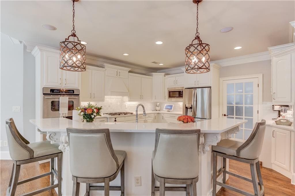 5 bedroom, 5 bathroom, 6,129 sq ft single family residence for sale at 4768 Ardmore Lane, Hoschton, GA 30548 — photo 9