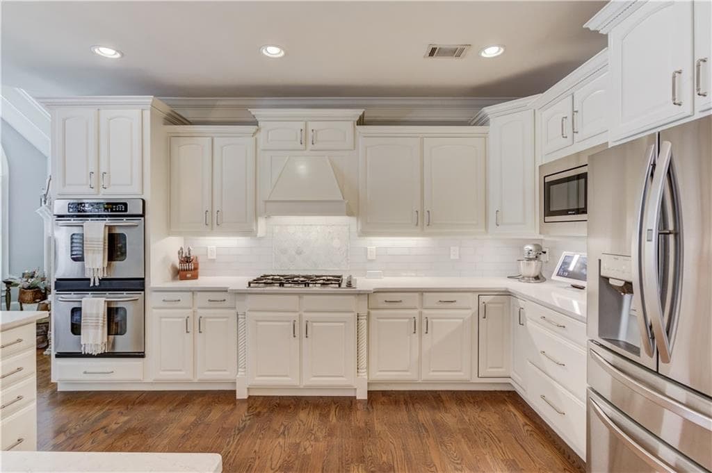 5 bedroom, 5 bathroom, 6,129 sq ft single family residence for sale at 4768 Ardmore Lane, Hoschton, GA 30548 — photo 10