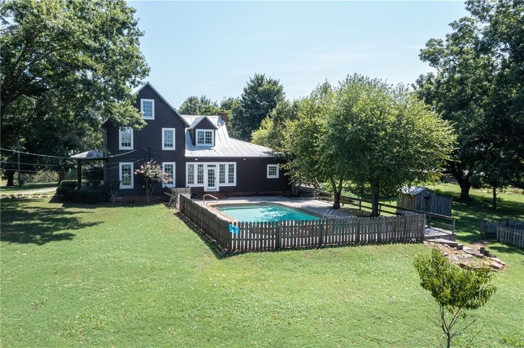 4 bedroom, 3 bathroom other for sale at 330 Park Road, Eatonton, GA 31024 — photo 3