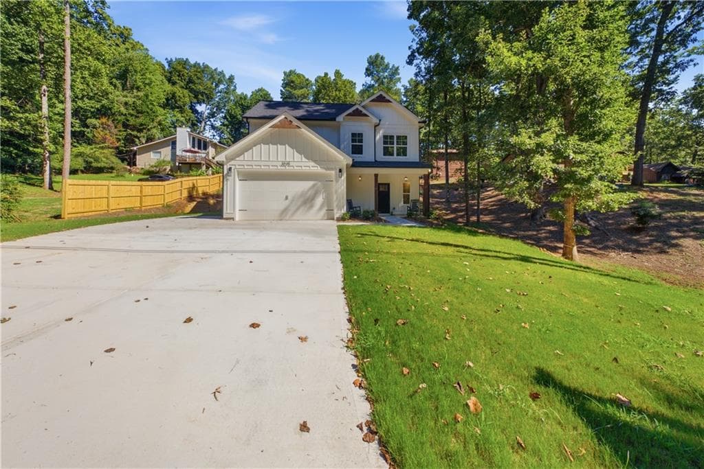 3 bedroom, 3 bathroom, 1,700 sq ft single family residence for sale at 3035 Hamilton Road, Cumming, GA 30041 — photo 2