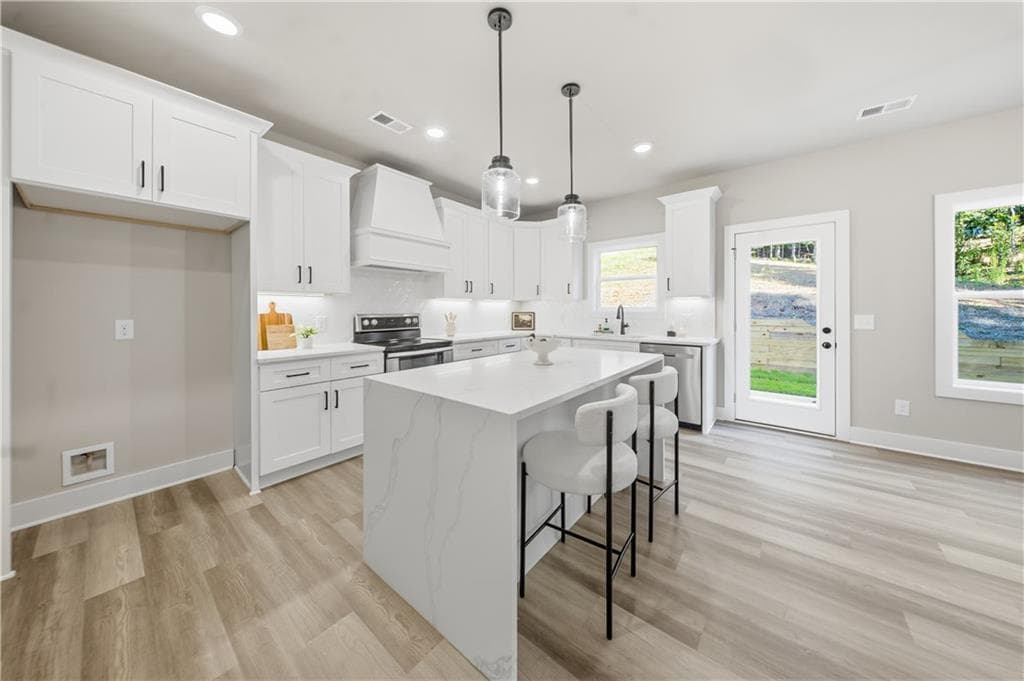 3 bedroom, 3 bathroom, 1,700 sq ft single family residence for sale at 3035 Hamilton Road, Cumming, GA 30041 — photo 6
