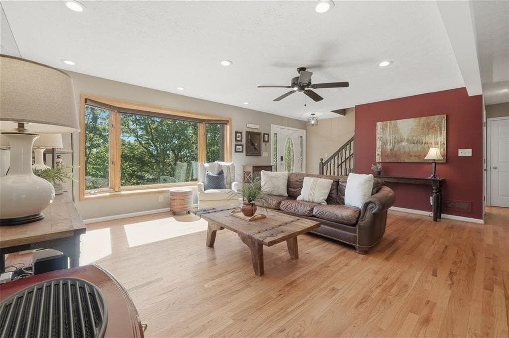 3 bedroom, 3 bathroom, 1,788 sq ft single family residence for sale at 108 Columbine Drive, Jasper, GA 30143 — photo 3