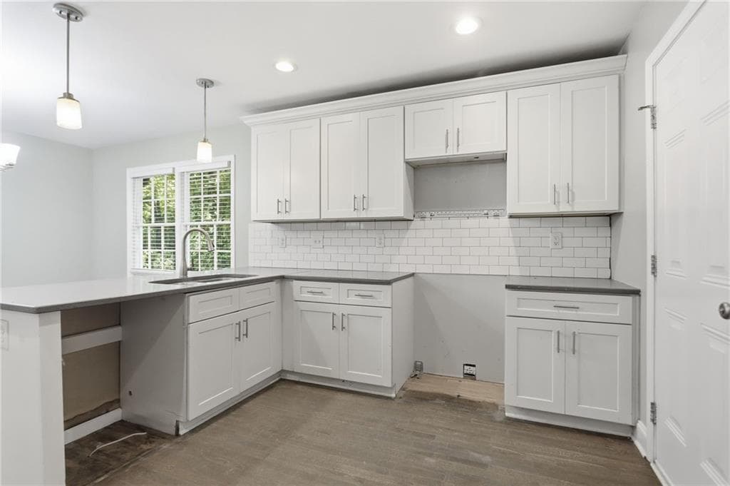 3 bedroom, 2 bathroom, 1,826 sq ft single family residence for sale at 1633 Pine Glen Circle, Decatur, GA 30035 — photo 9