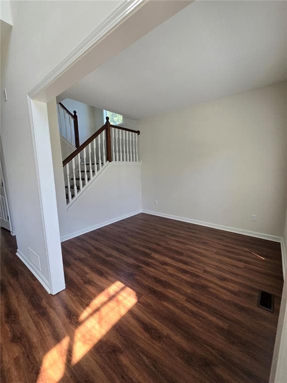 6 bedroom, 5 bathroom, 3,156 sq ft single family residence under contract at 1744 Shirburn Circle, Riverdale, GA 30296 — photo 6