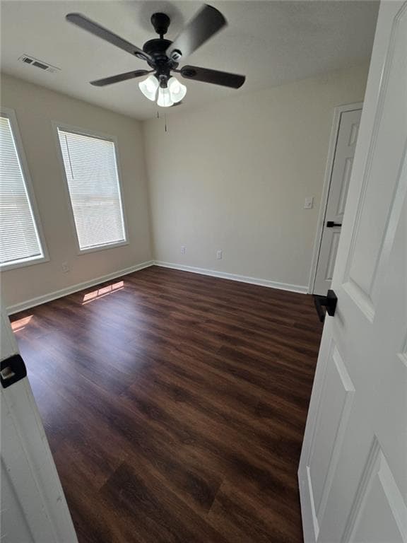 6 bedroom, 5 bathroom, 3,156 sq ft single family residence under contract at 1744 Shirburn Circle, Riverdale, GA 30296 — photo 9