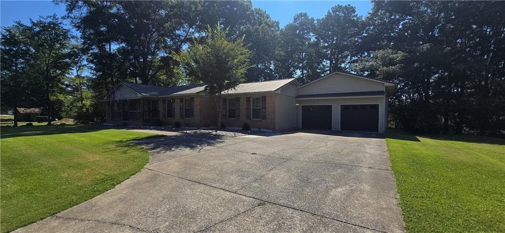 3 bedroom, 3 bathroom, 2,098 sq ft single family residence for sale at 644 Collard Valley Road, Cedartown, GA 30125 — photo 2