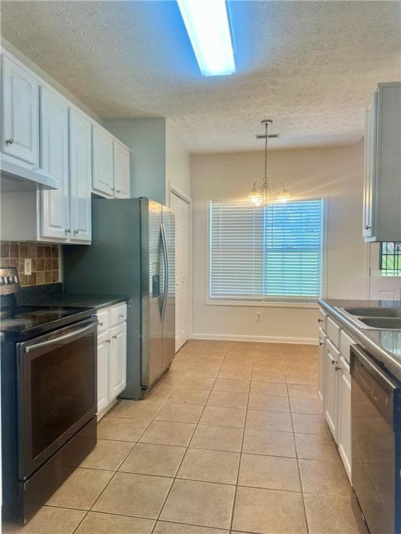 4 bedroom, 2 bathroom, 1,680 sq ft single family residence for rent at 1815 Jeffery Court, Riverdale, GA 30296 for $2,500 a month — photo 4