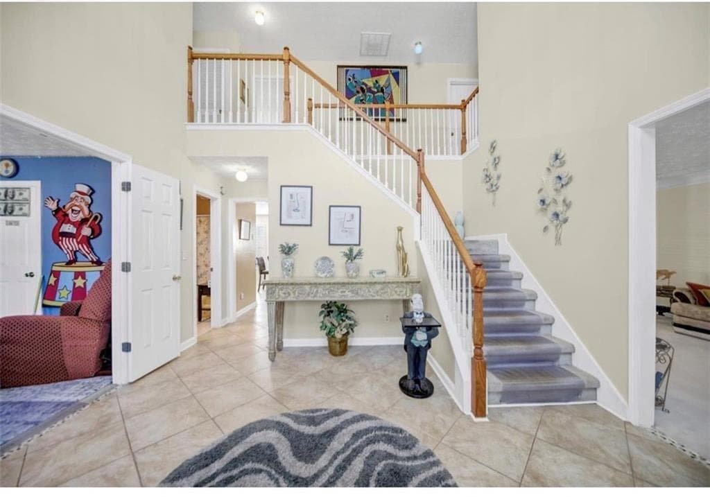 5 bedroom, 3 bathroom, 3,436 sq ft single family residence for sale at 3202 Kittery Drive, Snellville, GA 30039 — photo 2