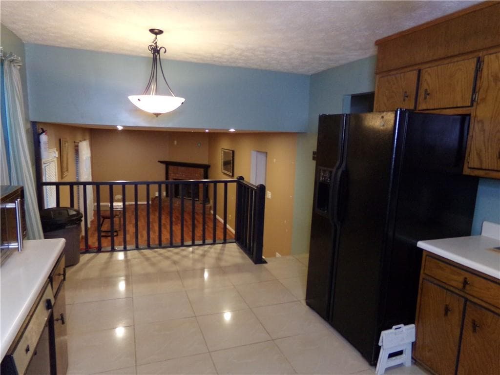 4 bedroom, 2 bathroom, 1,857 sq ft single family residence for sale at 5792 Windermere Court, Lithonia, GA 30038 — photo 4
