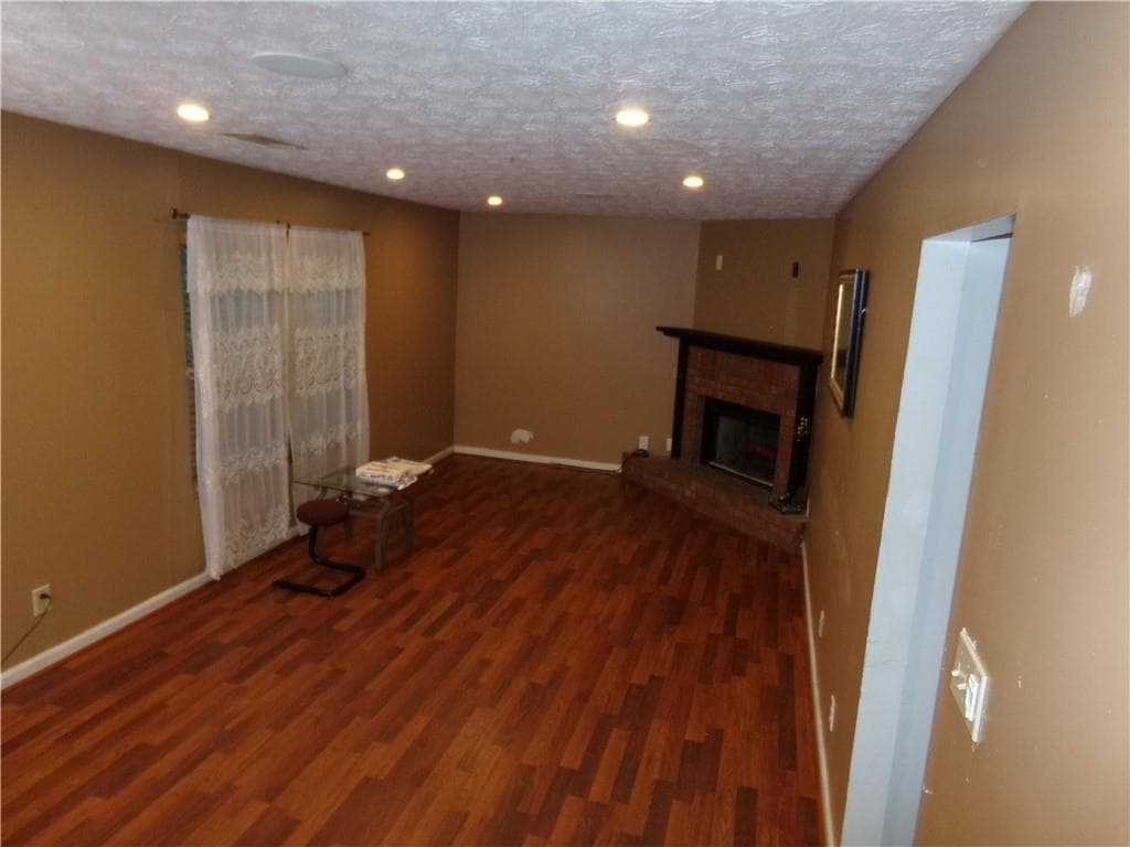 4 bedroom, 2 bathroom, 1,857 sq ft single family residence for sale at 5792 Windermere Court, Lithonia, GA 30038 — photo 7