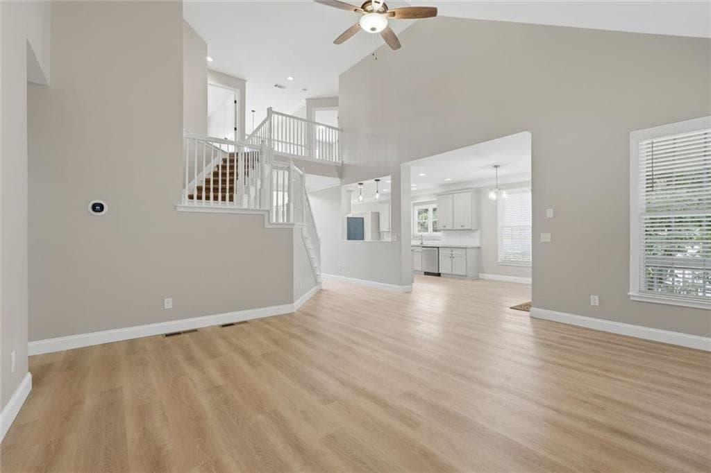 6 bedroom, 4 bathroom, 5,070 sq ft single family residence for sale at 6353 Chestnut Parkway, Flowery Branch, GA 30542 — photo 8