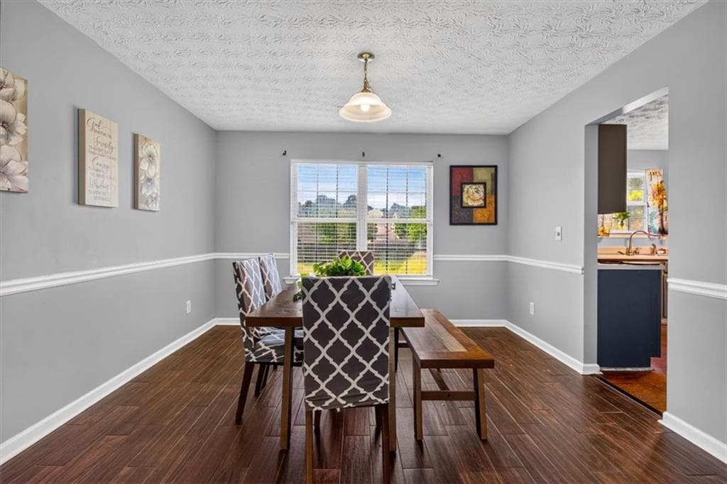 5 bedroom, 3 bathroom, 2,714 sq ft single family residence for sale at 1835 Rest Haven Lane, Mcdonough, GA 30253 — photo 6