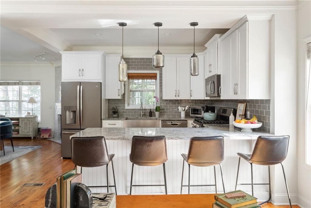 3 bedroom, 4 bathroom, 2,068 sq ft single family residence for rent at 306 Kendrick Avenue, Atlanta, GA 30315 for $4,000 a month — photo 8