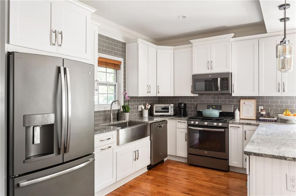 3 bedroom, 4 bathroom, 2,068 sq ft single family residence for rent at 306 Kendrick Avenue, Atlanta, GA 30315 for $4,000 a month — photo 9