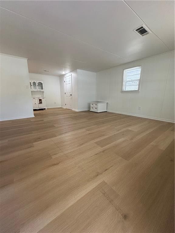 3 bedroom, 2 bathroom, 1,291 sq ft single family residence for sale at 600 E Lanier Avenue, Fayetteville, GA 30214 — photo 3