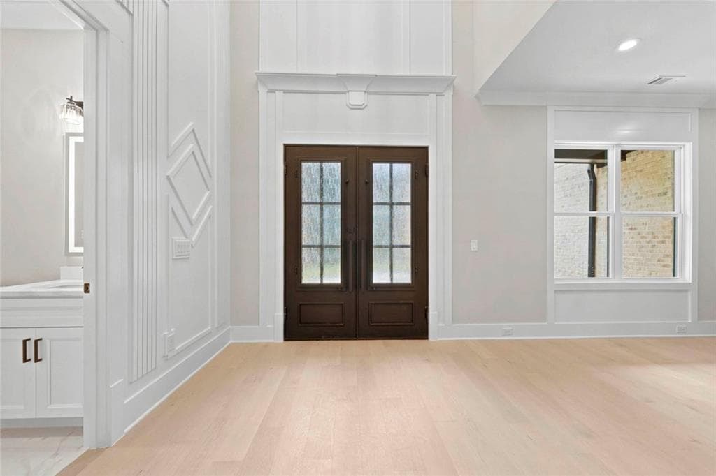 5 bedroom, 5 bathroom, 5,000 sq ft single family residence for sale at 2895 Briscoe Road, Loganville, GA 30052 — photo 4