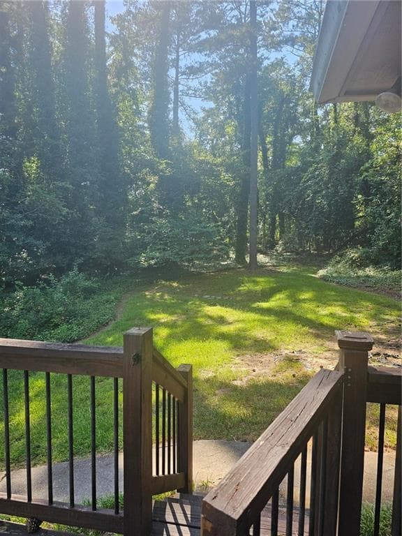 4 bedroom, 4 bathroom, 3,059 sq ft single family residence under contract at 1623 Hidden Hills Parkway, Stone Mountain, GA 30088 — photo 9