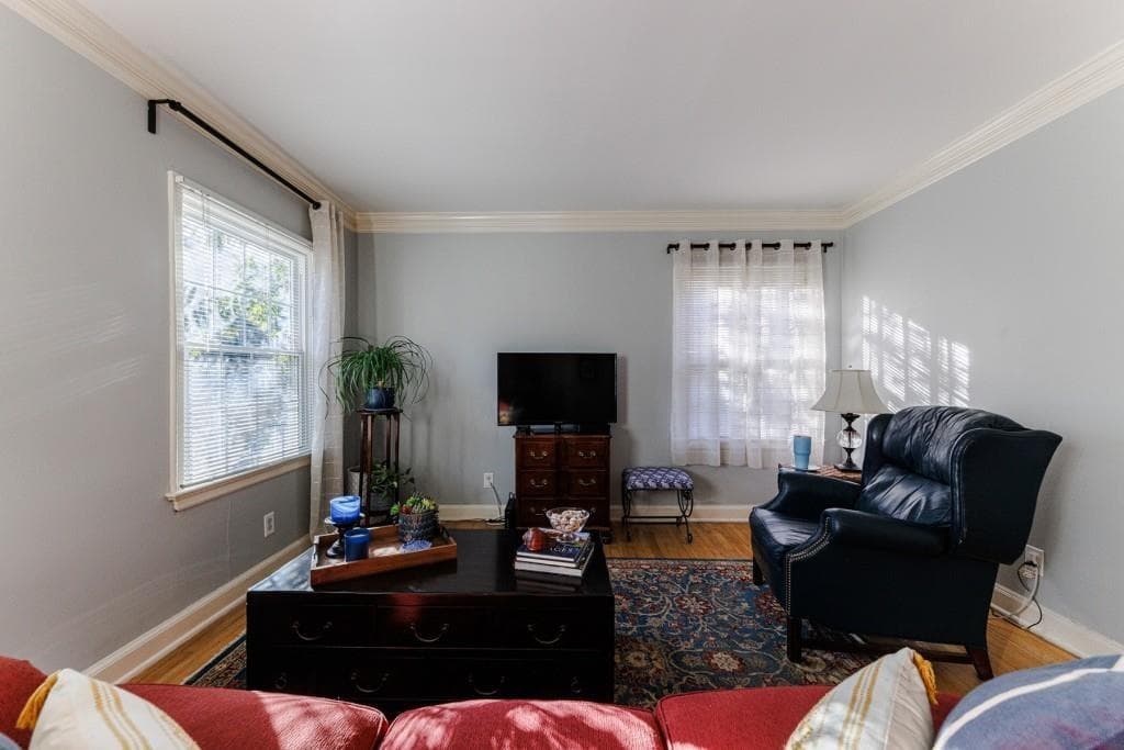 1 bedroom, 1 bathroom, 800 sq ft triplex for rent at 1280 Stillwood Drive 1, Atlanta, GA 30306 for $1,650 a month — photo 3