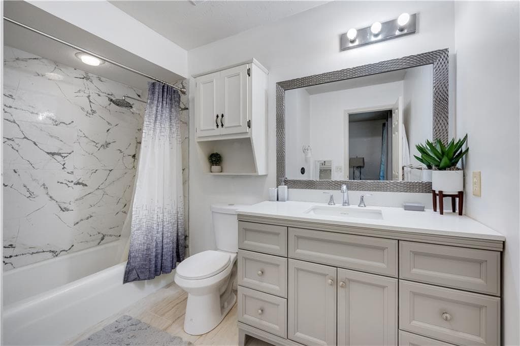 3 bedroom, 2 bathroom, 1,869 sq ft single family residence under contract at 6517 Charter Oaks Circle, Columbus, GA 31909 — photo 8