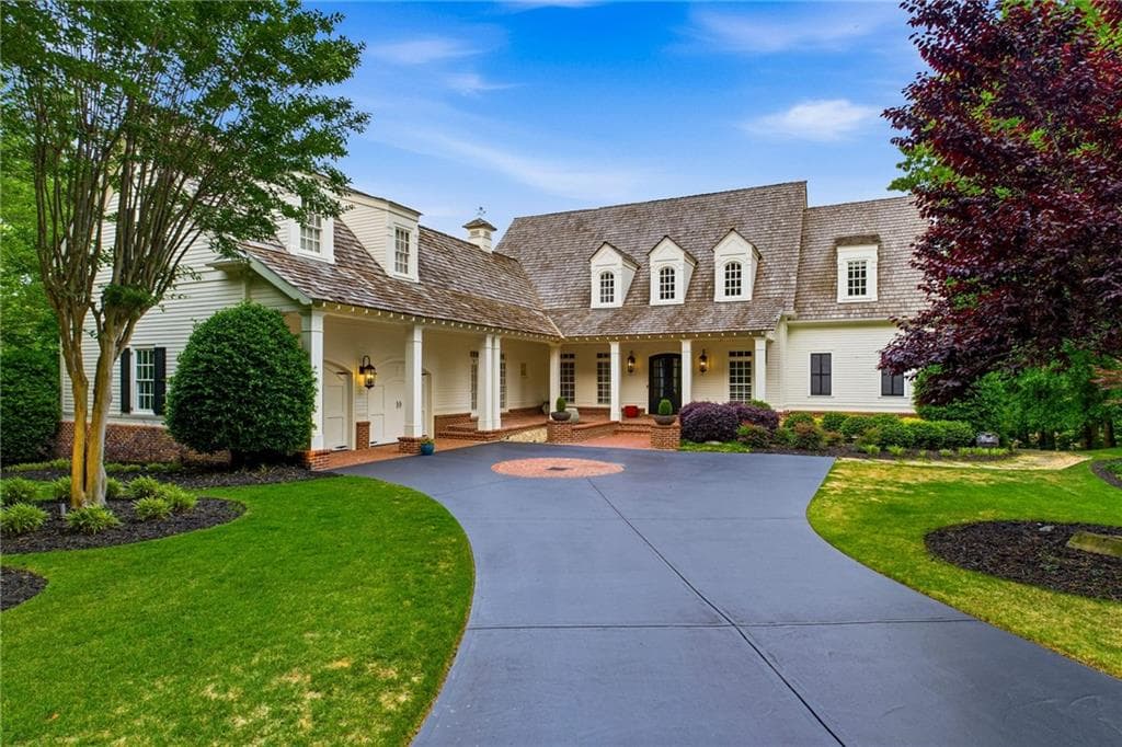 5 bedroom, 7 bathroom, 6,838 sq ft single family residence for sale at 114 Northeast Cove Circle, Dawsonville, GA 30534 — photo 1 of 55
